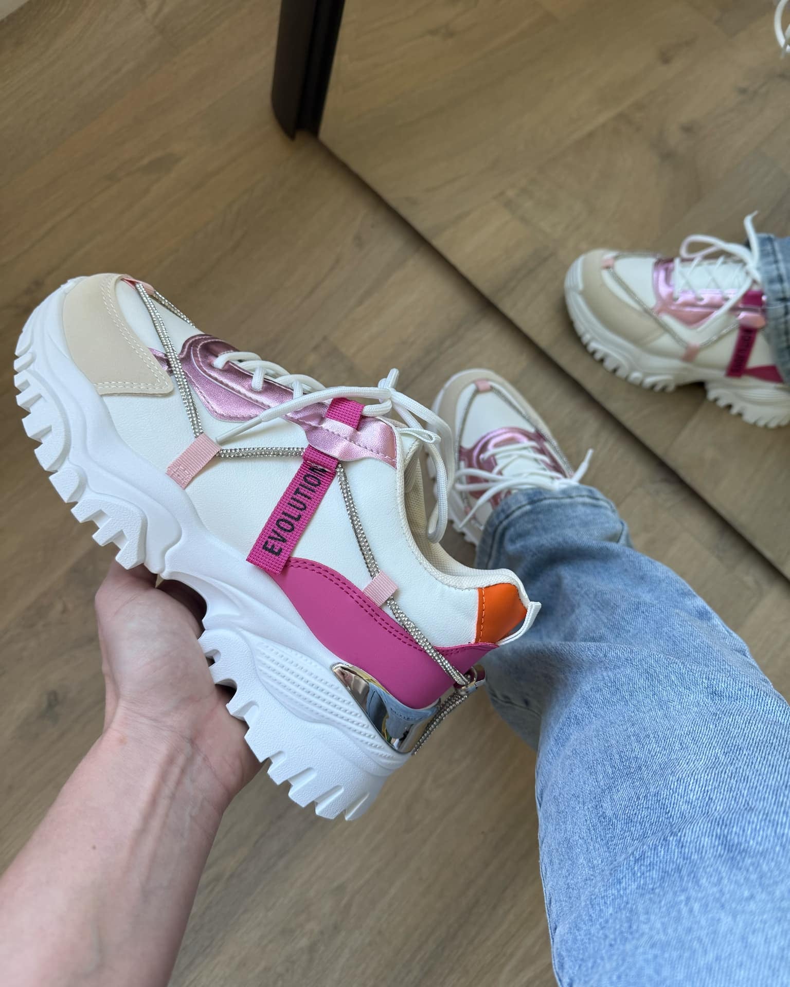 Roze dames sneaker Nyna – trendy chunky sneaker