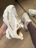 Sneaker Caro