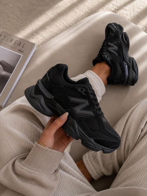 Sneaker Black Edition