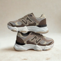 Sneaker Dana donkerbeige - PRE ORDER