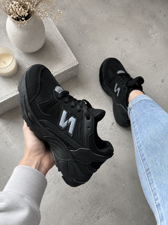 Zapatillas Mona negro