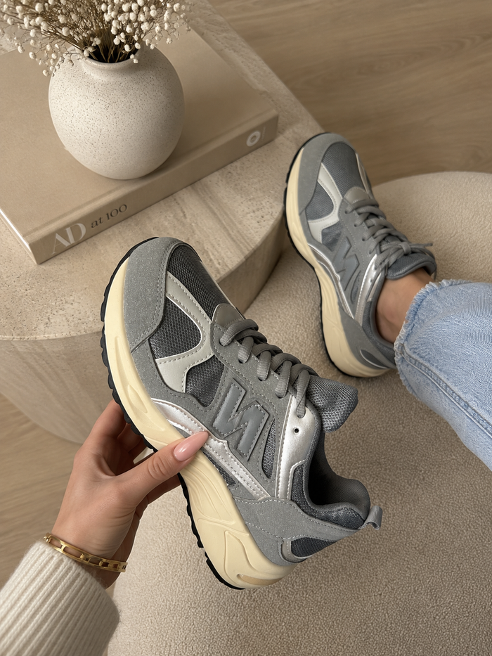 Zapatillas Mona gris