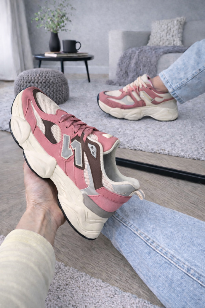Sneaker Dana Rozecoffee