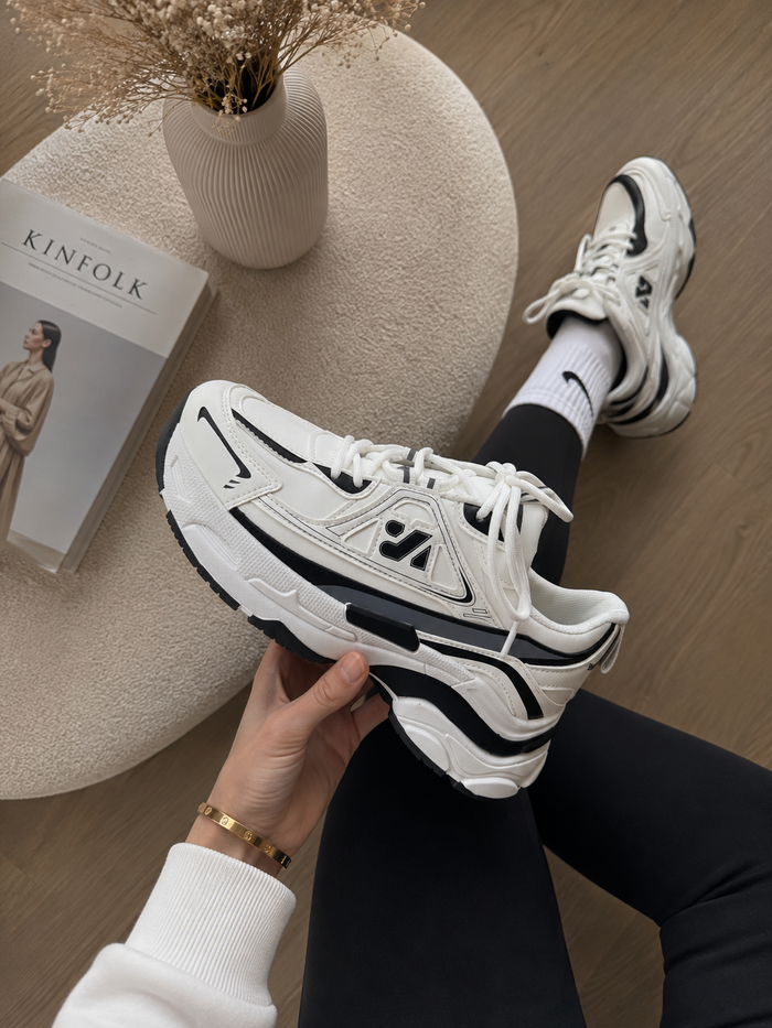 Zapatilla Roos blanca