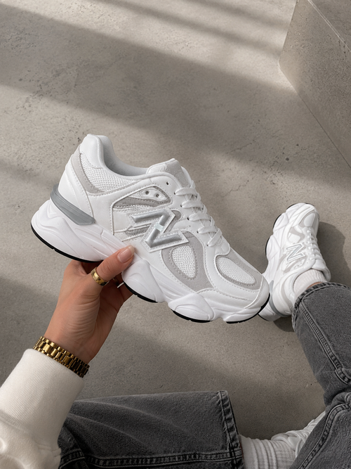 Sneaker Dana wit- lichtgrijs PRE-ORDER