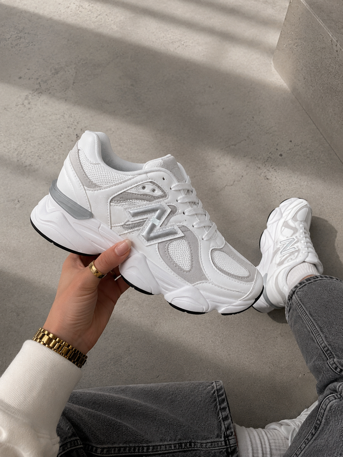 Sneaker Dana wit- lichtgrijs PRE-ORDER