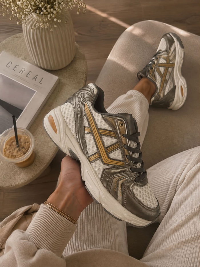 Sneaker Yfke goud